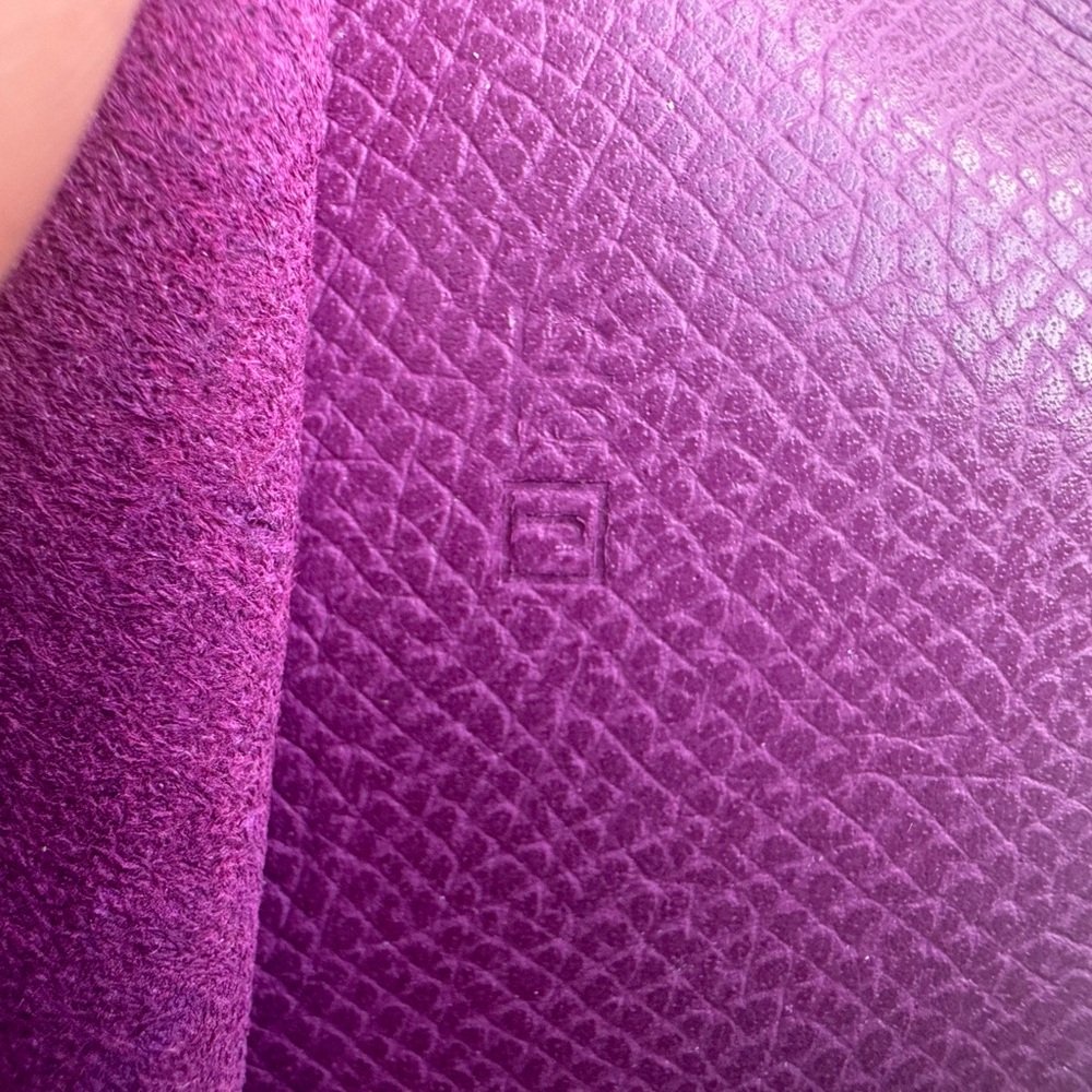 Hermes Bright Pink Check book Cover - Picture 4 of 11